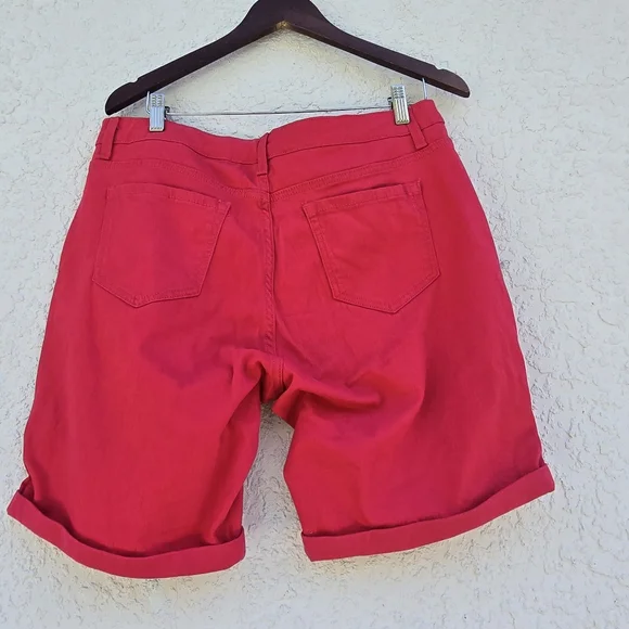 BundleVintage America Red DenimShorts &The Line of Style Polka Dot Wrap Blouse - Picture 12 of 15